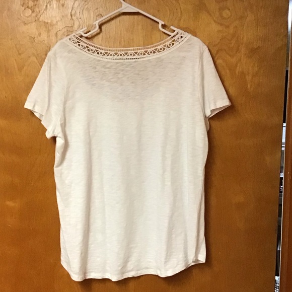 HANNAH woman's, lacey up by the neck, top, sz L .. WHITE - Picture 2 of 4